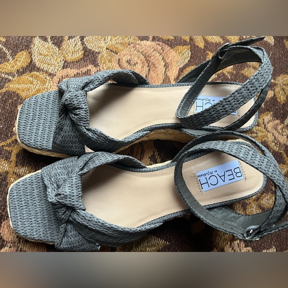 New! Beach by Matisse “Ibiza” Style Gray Woven Sandals various sizes - Picture 8 of 15